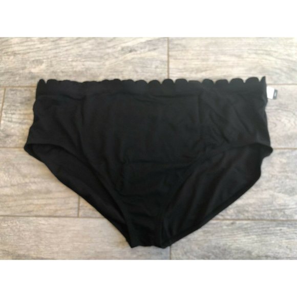 NWT Time & Tru 3X 24W 26W Black Bikini Bottom Bathing Swim Scallop Suit Womans - Picture 1 of 8